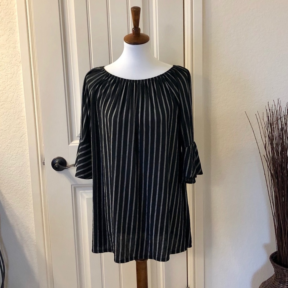 Lilypad Convertible Blouse - Size Medium